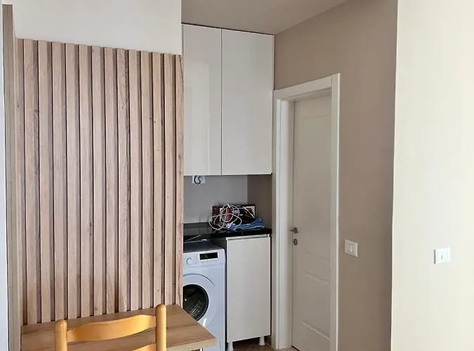 Fafa Deluxe Golem (Tirana)